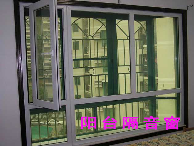 靠近馬路邊選擇陽臺隔音窗【朗斯隔音窗】